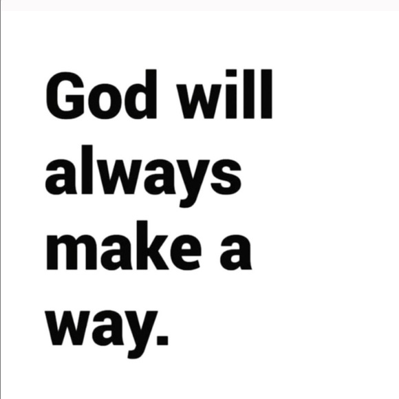 Black Gator Embossed Faux Patent Leather Clutch - Picture 5 of 5